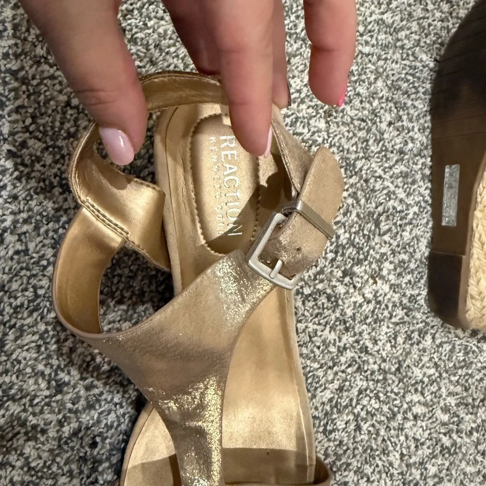 Kenneth Cole Wedge Sandal